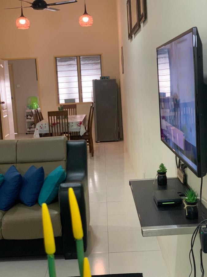 Zillqayyim Homestay Seri Iskandar Bagian luar foto