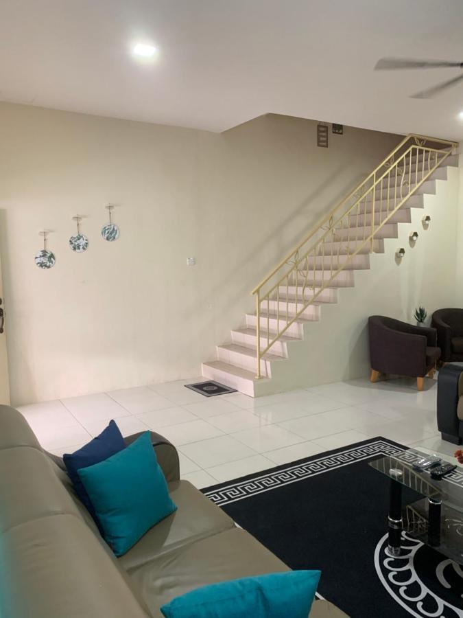 Zillqayyim Homestay Seri Iskandar Bagian luar foto